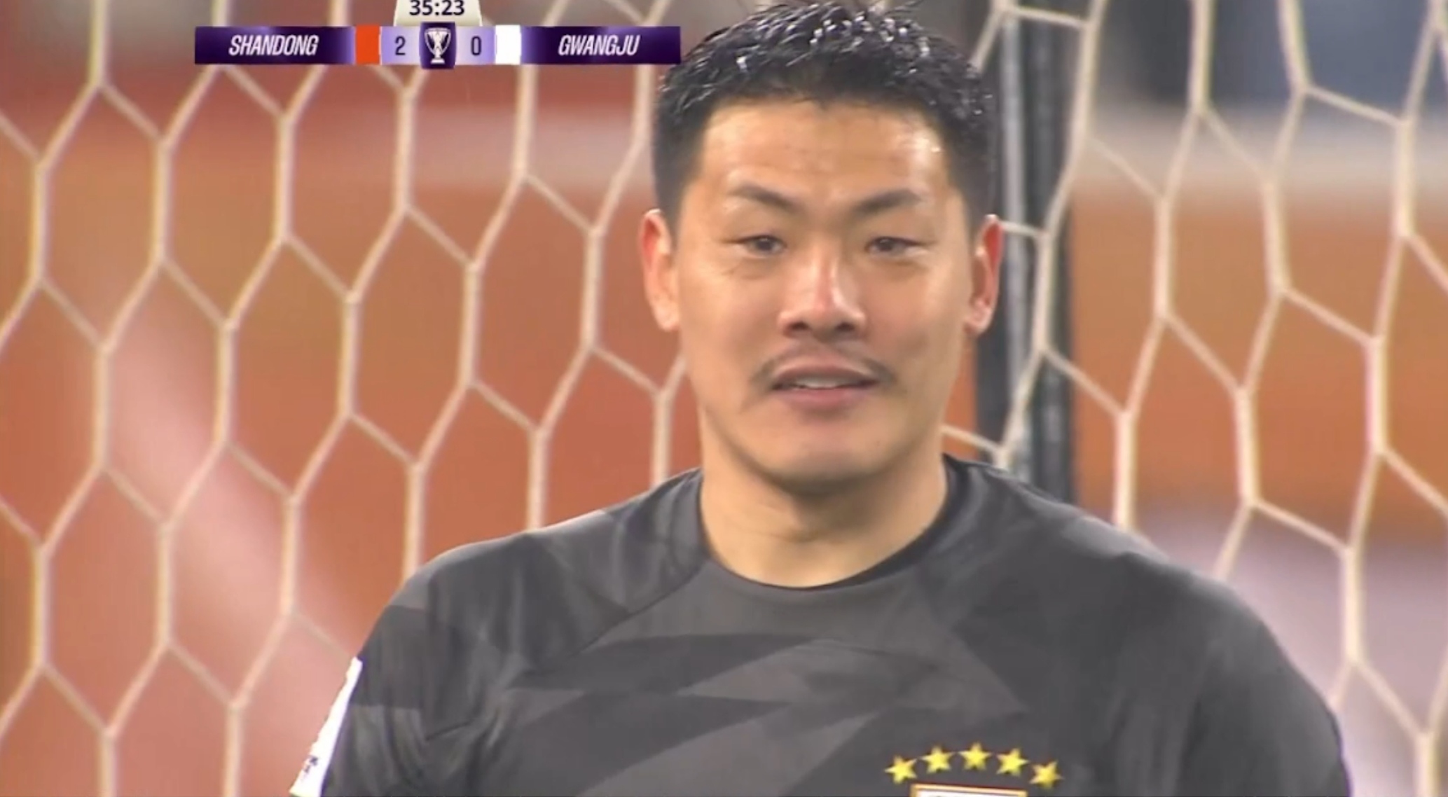 3-1，山东泰山终结2连败，泽卡双响，36岁邓卓翔率队2连胜终结(山东泰山队最新消息)